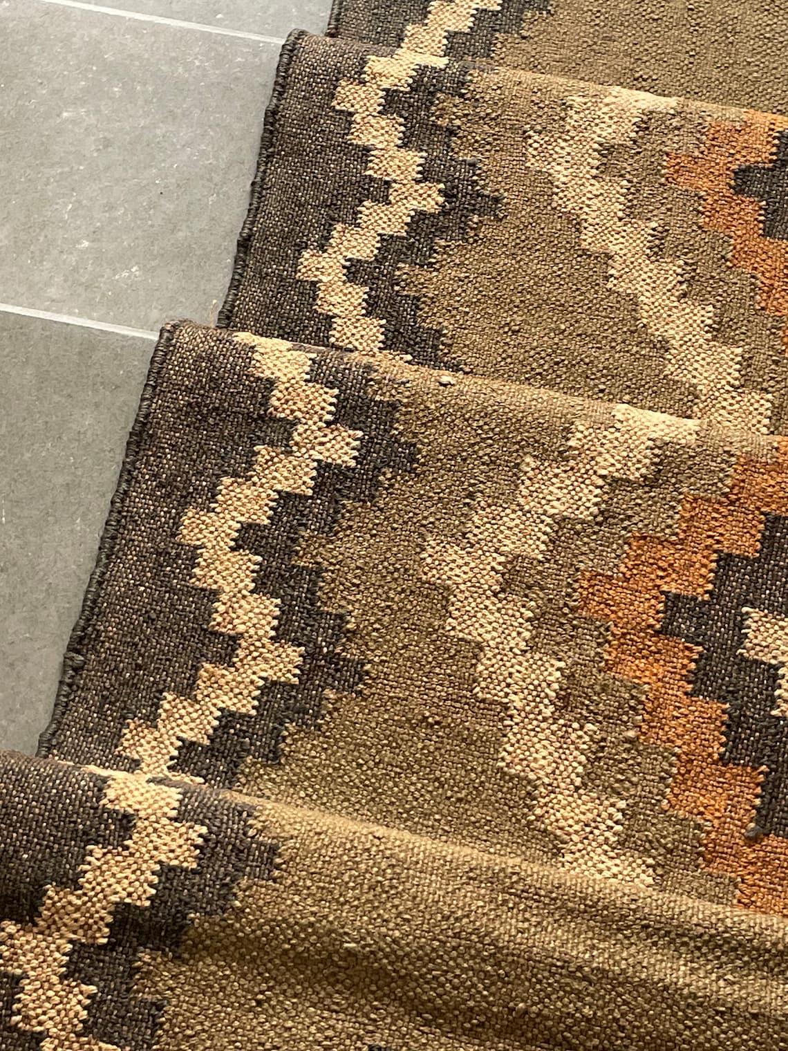 Wool & Jute Blend Stair Runner – Textured Appeal