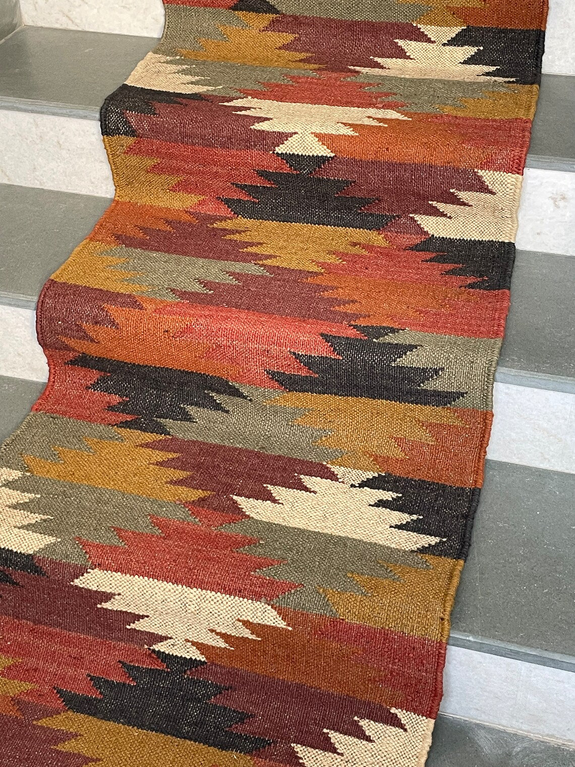 Soft Wool Jute Runner for Indoor Stairs – Minimalist Style