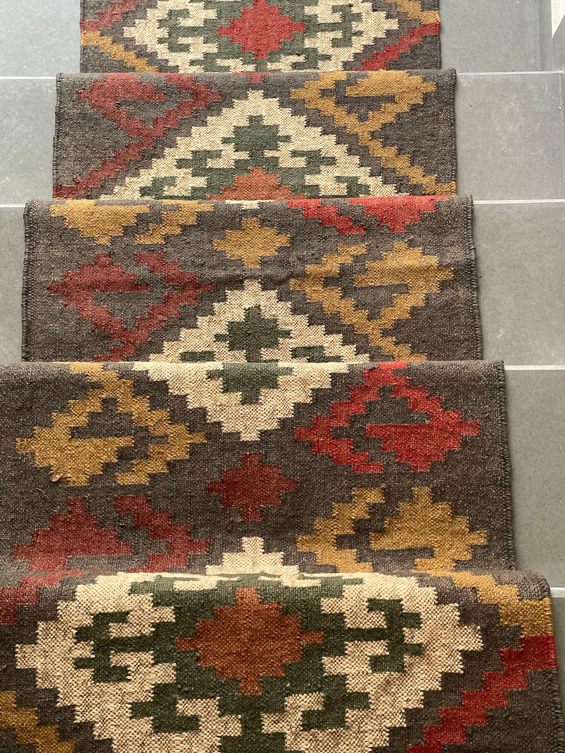 Rustic Wool Jute Staircase Runner – Eco-Friendly Design