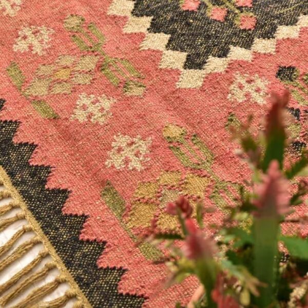 Rustic Wool Kilim Carpet Floral Pink Kilim Rug