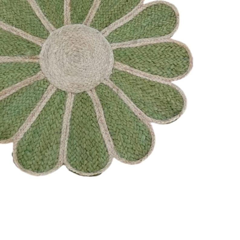 Flower-Shaped Jute Rug – Handmade Natural Rug for Boho Home Décor