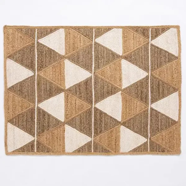 Diamond Pattern Hand-Braided Jute Rug – Natural Fiber Carpet for Home Décor