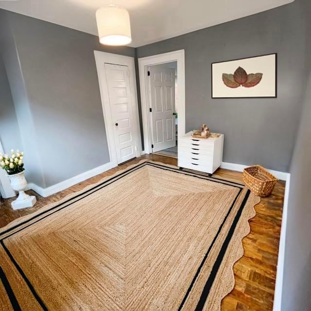 Unique Design Braided Handmade Scalloped Jute Rug