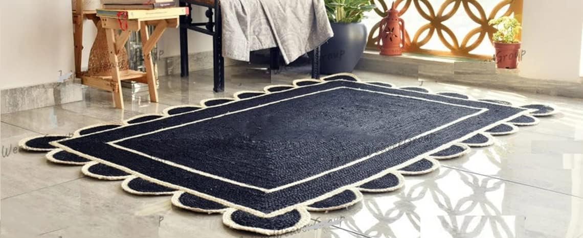 Natural Scalloped With Border Jute Rugs