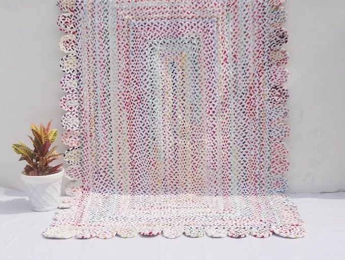White Hand Woven Scalloped Cotton Rugs Washable  Best Gift For Home Decor
