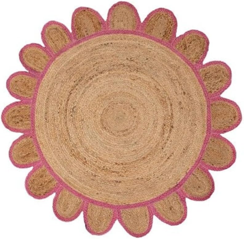 Natural Scalloped With Border Jute Rugs