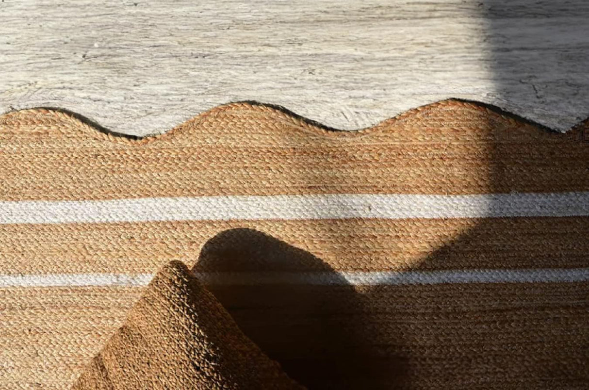 Unique Design Braided Handmade Scalloped Jute Rug
