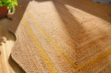 Unique Design Braided Handmade Scalloped Jute Rug