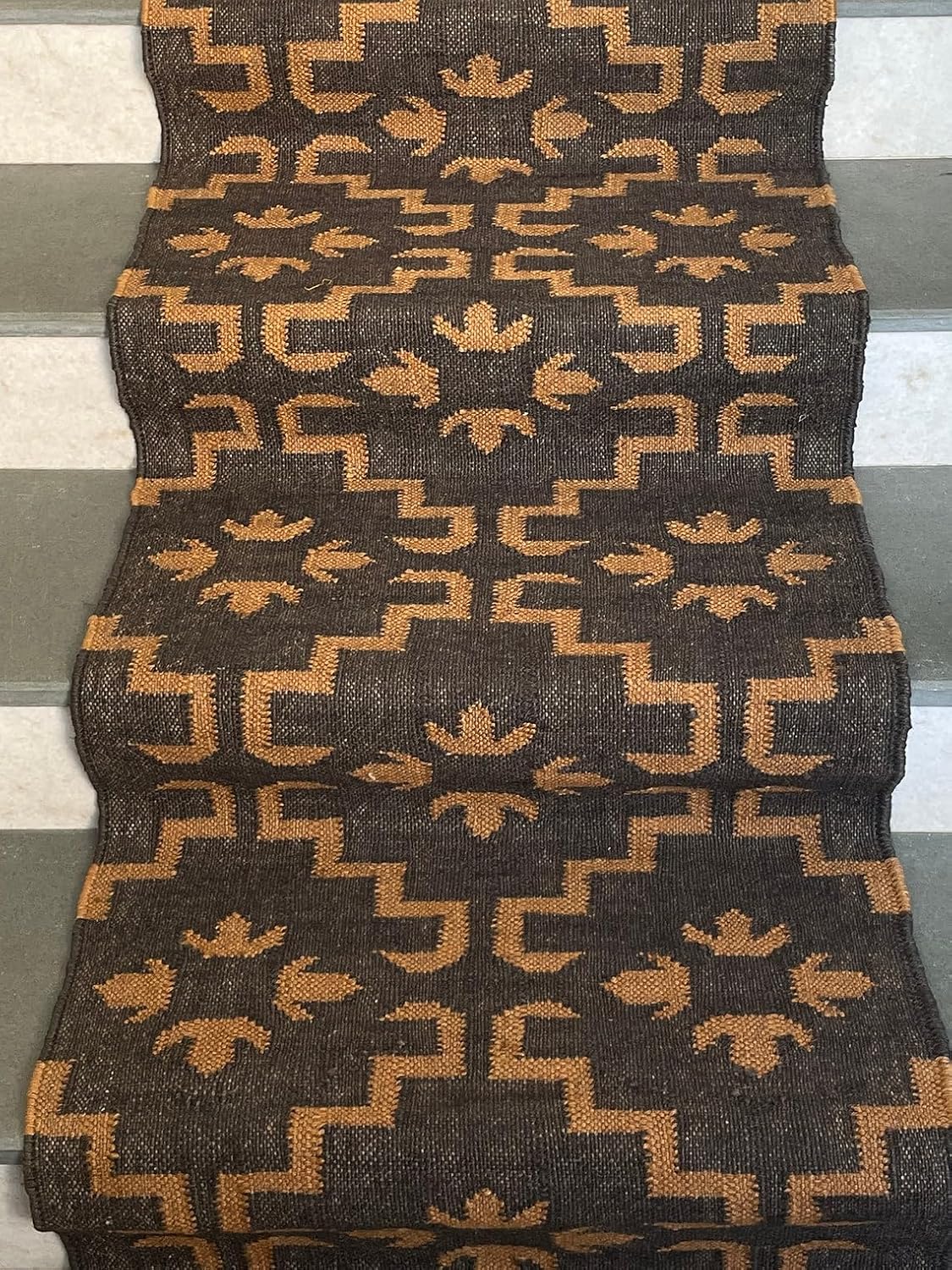 Traditional Stair Runner Rug