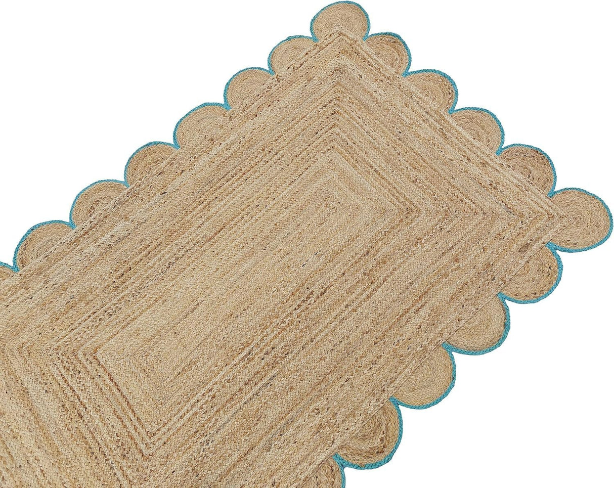 Hand Weaving Village  Decorative scalloped jute rug