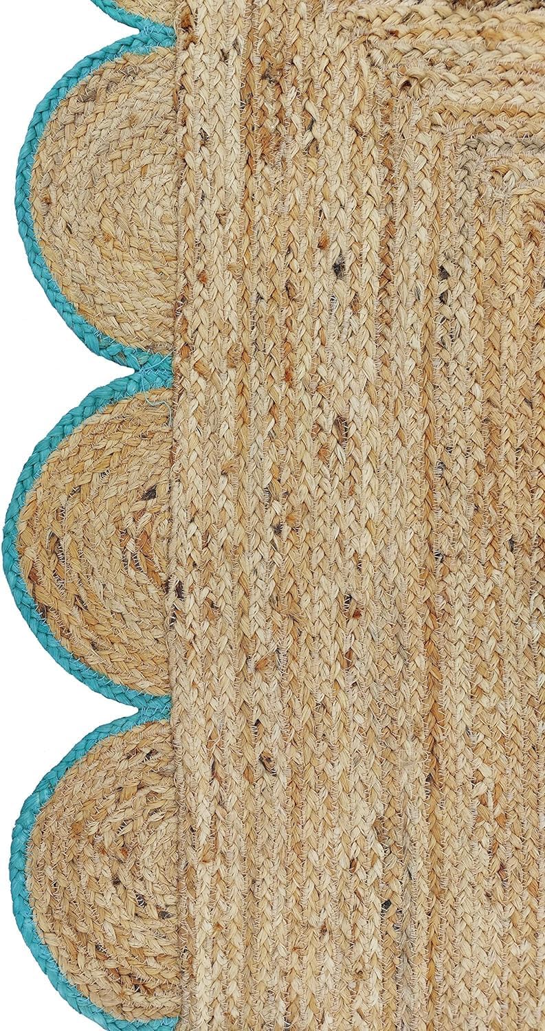 Hand Weaving Village  Decorative scalloped jute rug