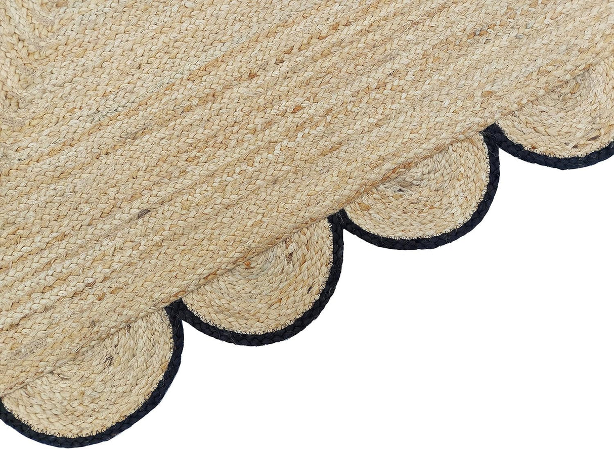 Hand Weaving Village  Decorative scalloped jute rug