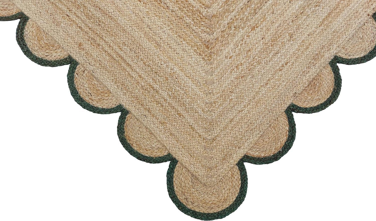 Hand Weaving Village  Decorative scalloped jute rug