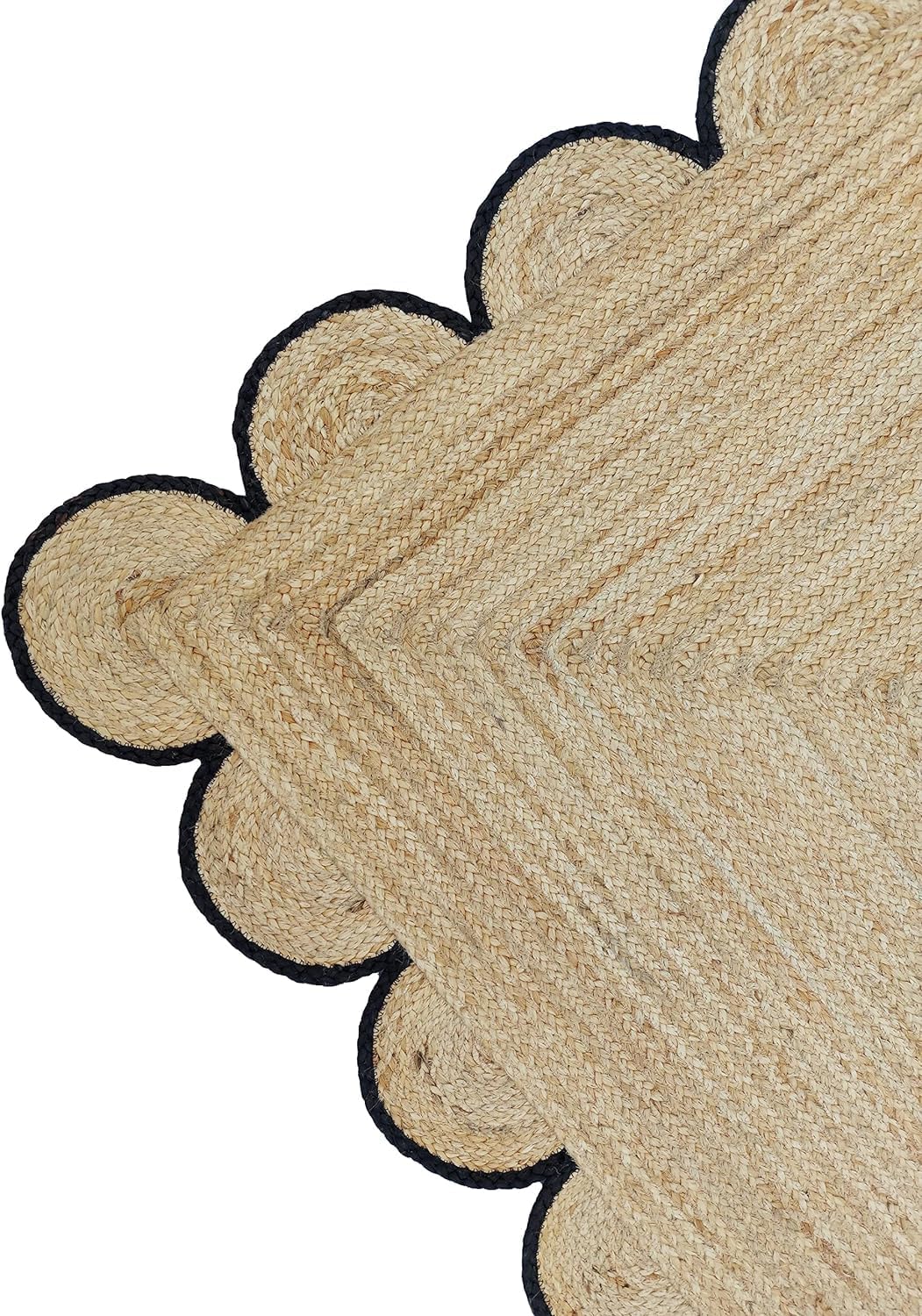 Hand Weaving Village  Decorative scalloped jute rug