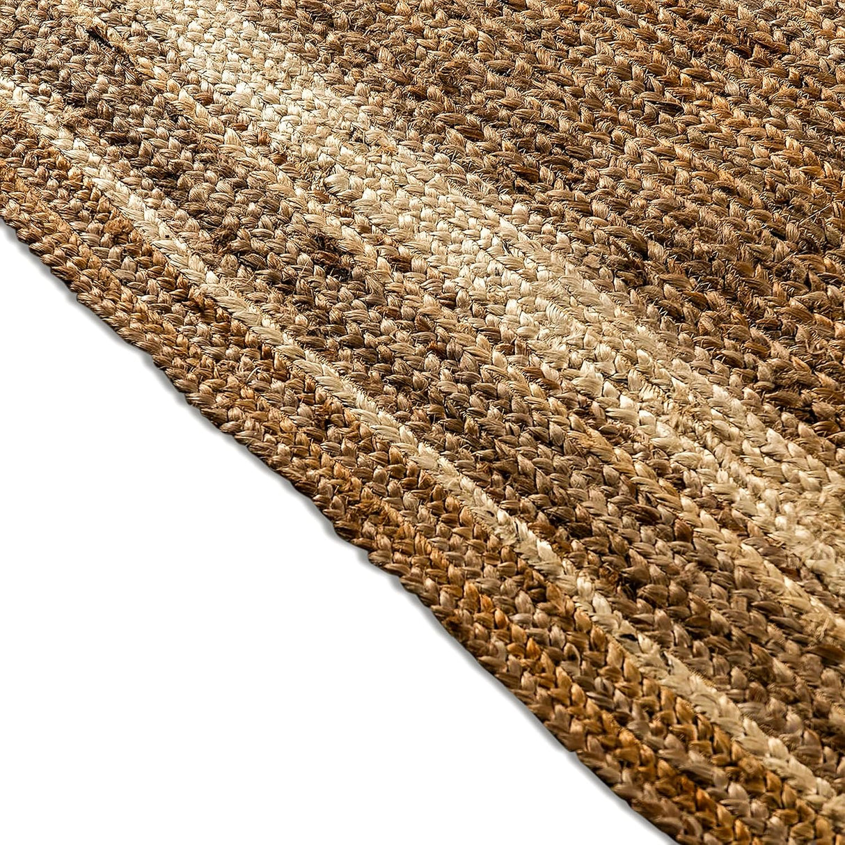 Eco-Friendly Handwoven Jute Rug – Braided Natural Carpet for Home Décor