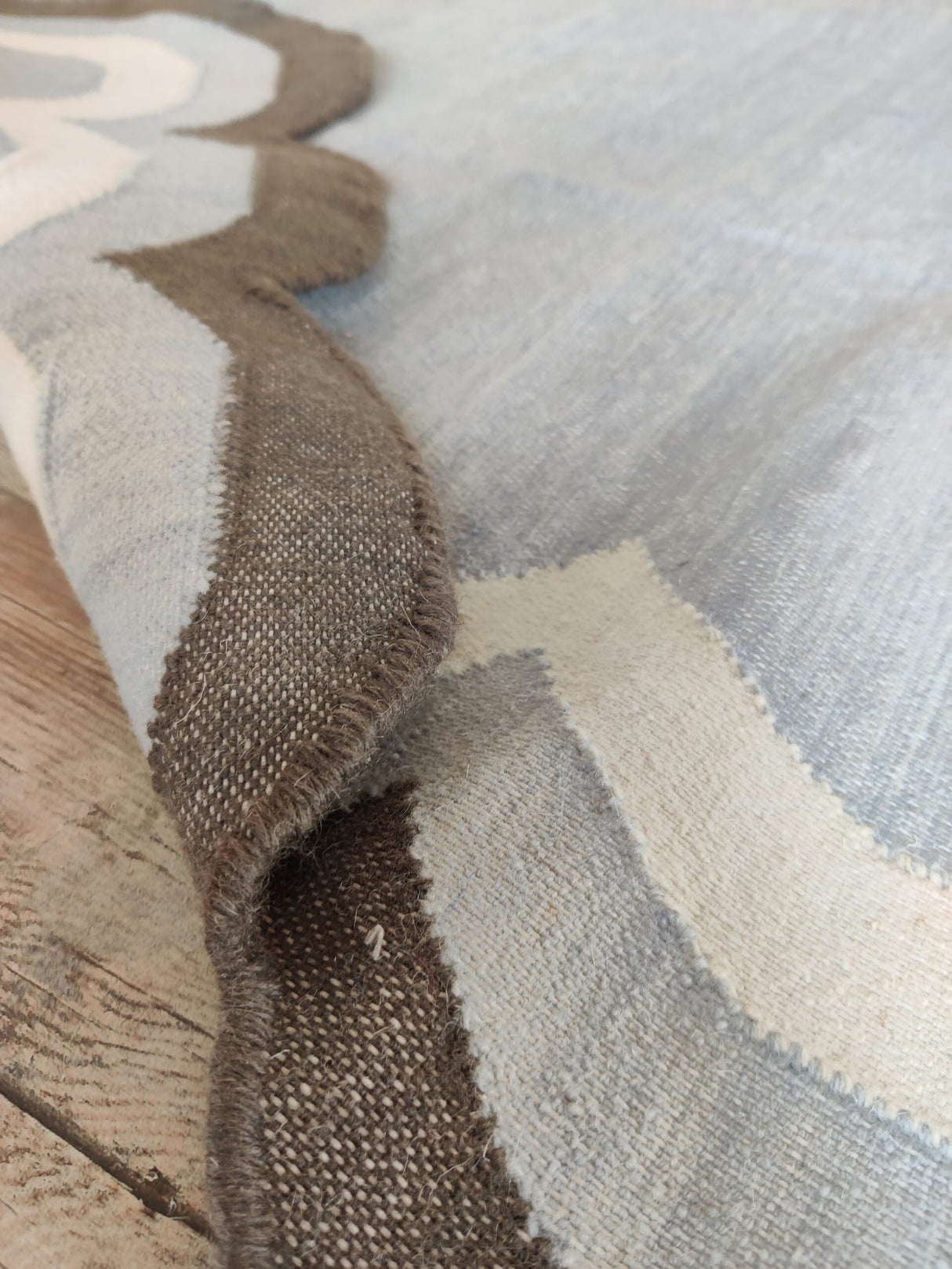 Handwoven Scalloped Wool Cotton  Rugs Home Decor Rug