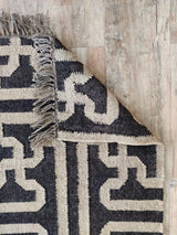Boho Natural Wool Jute Kilim Dhurrie Rugs Black Natural Dyed Home Decor  Rug