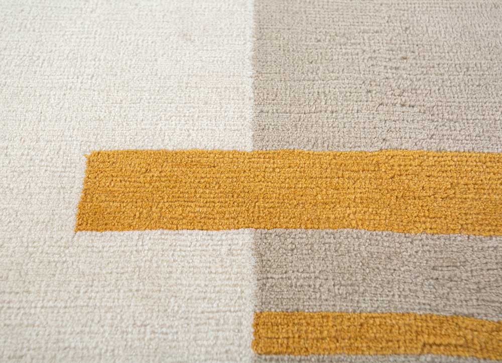 Sthir, Hand knotted Wool Rugs ,DÃ©cor Home