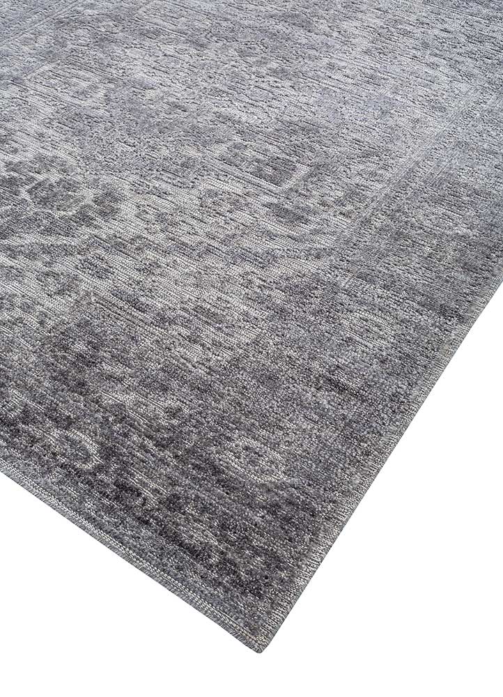 Savana Traditional Wool Vintage Hand Knotted Rugs