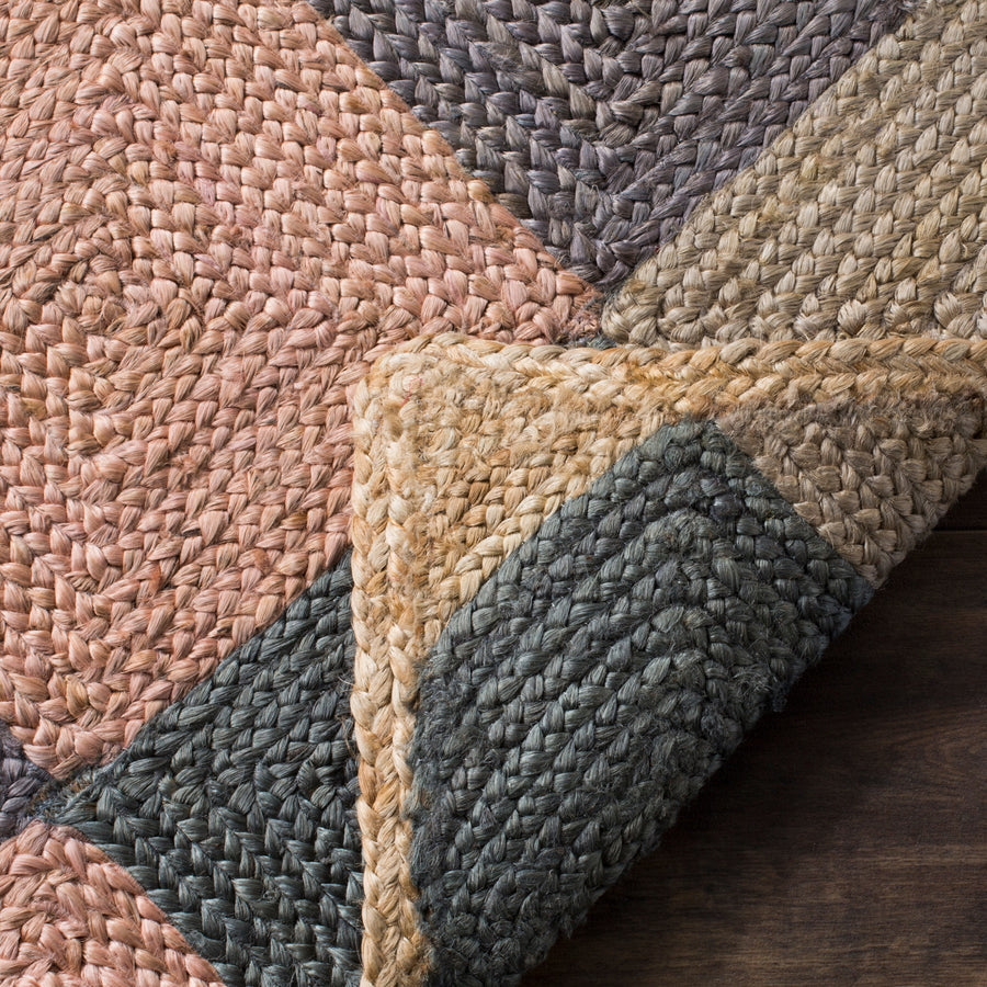 Handmade Natural Fiber Serin Diamond Jute Rug