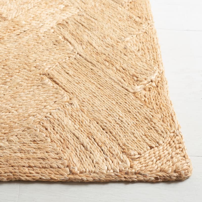 Handmade Natural Fiber Chevron Jute Rug