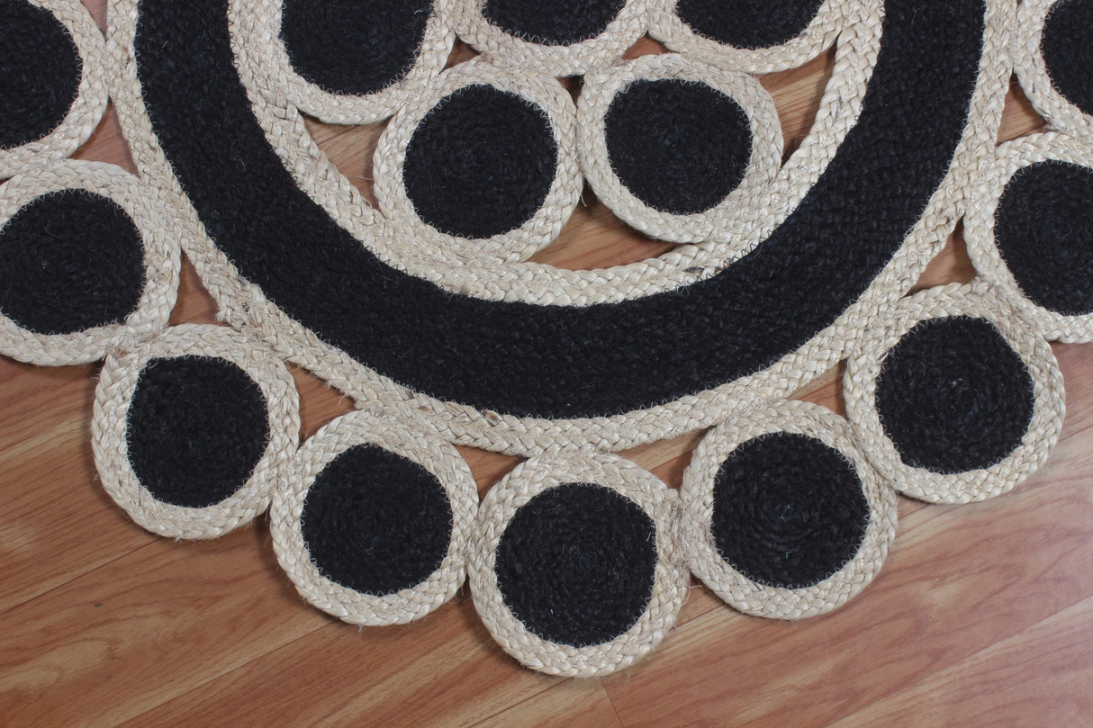 Handmade Round Design Ivory-Black Jute Rug