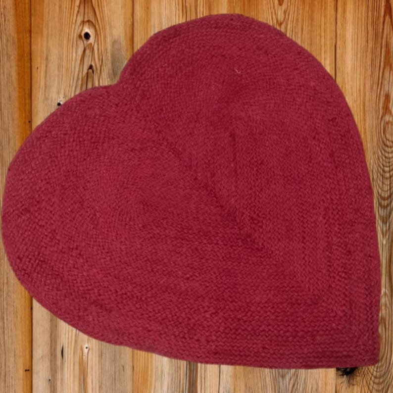 Red Heart Jute Rug, Heart Shape Red Jute Rug