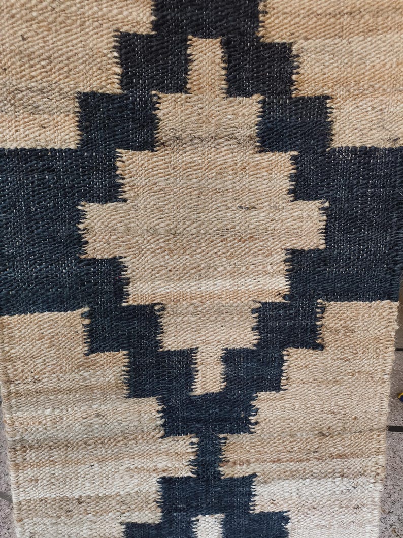 Geometric Pattern Jute Runner Black and Begie